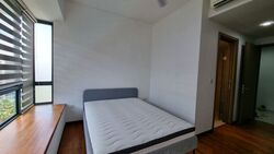 The Palette (D18), Condominium #585028261